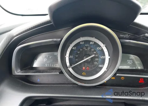 2017 Toyota Yaris Ia из США, поврежденный, VIN 3MYDLBYVXHY162273